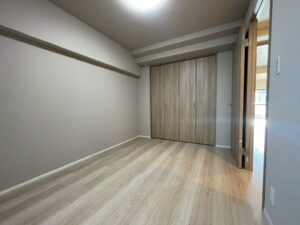 ロワールマンション博多駅南　302号室