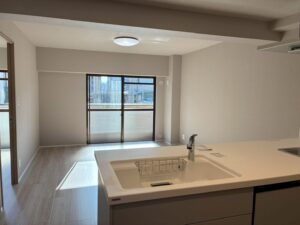 ロワールマンション博多駅南　302号室